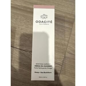 Odacité Montana Harvest Omega Oil Cleanser Hemp + Sea Buckthorn 100ml